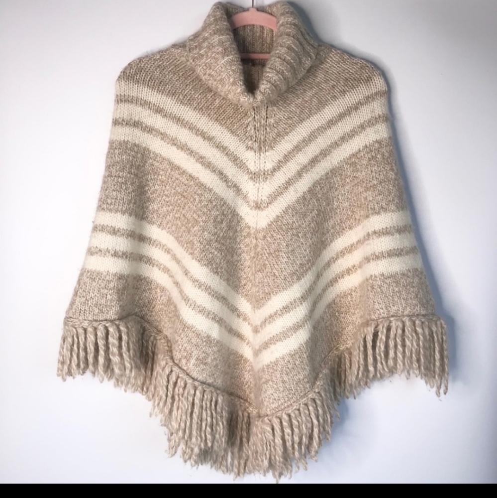 Banana Republic Wool Alpaca Chevron Fringe Poncho